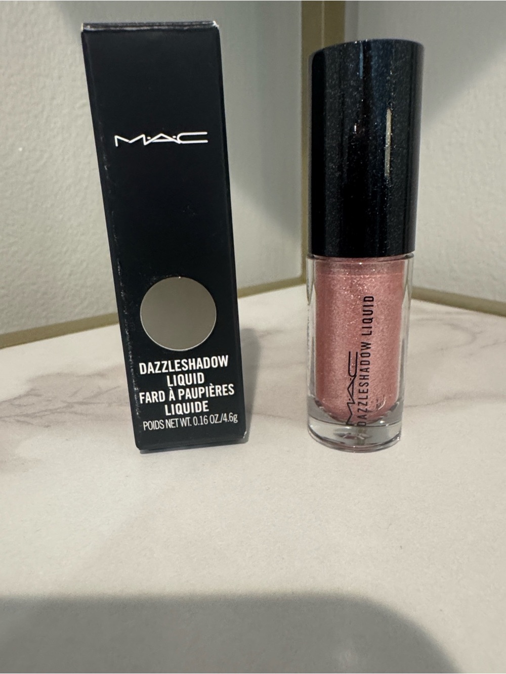 MAC DazzleShadow Liquid
